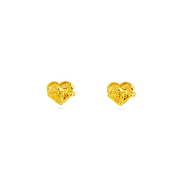 Gift of Hearts Earstuds